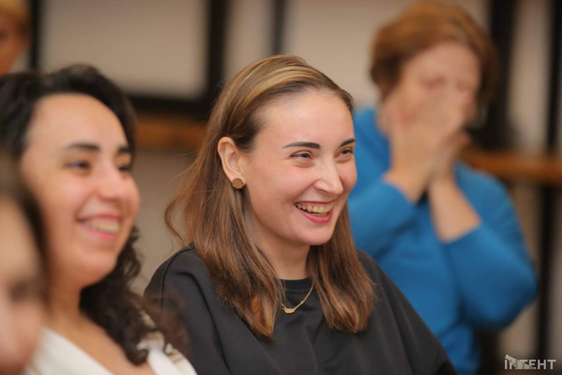 В Одесі жінки говорили з гумором про серйозне