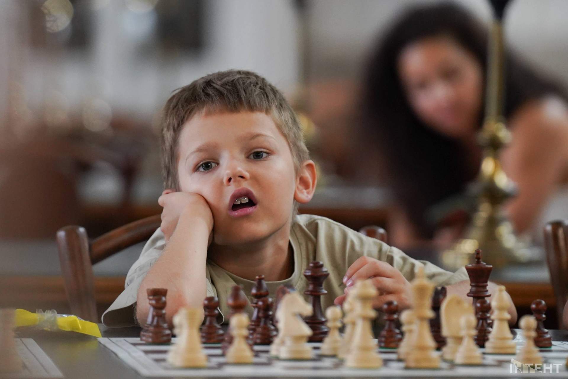 Дворазова чемпіонка Європи зіграла в Одесі одночасно на 35 шахівницях