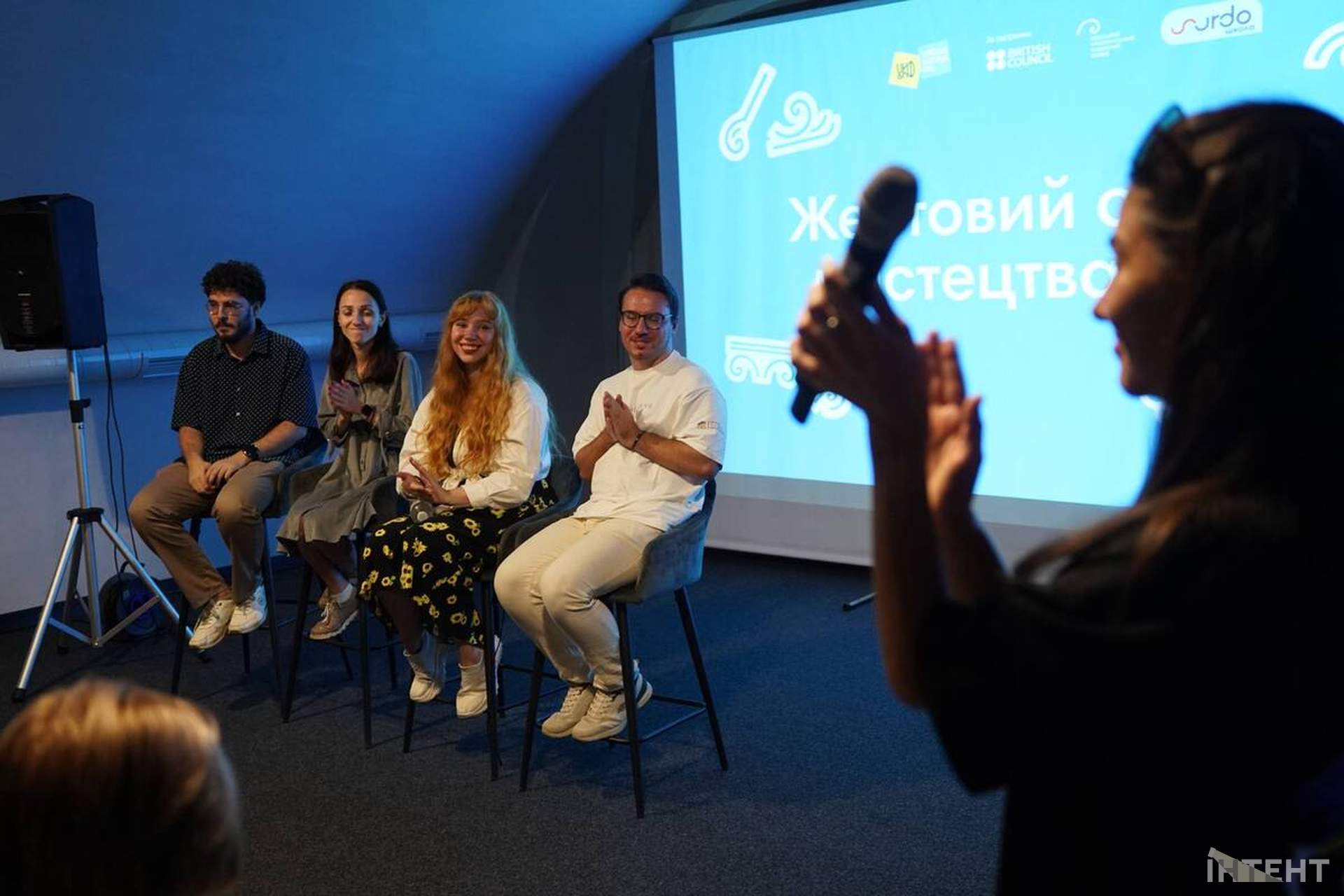 Одеський художній музей презентував відеокурс про мистецтво жестовою мовою