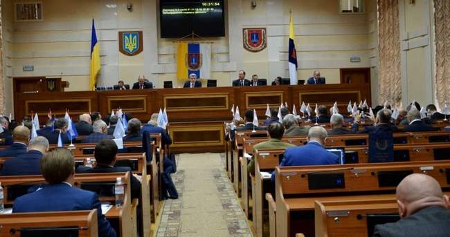 Одесский облсовет заплатит более двух миллионов за освещение своей деятельности в СМИ