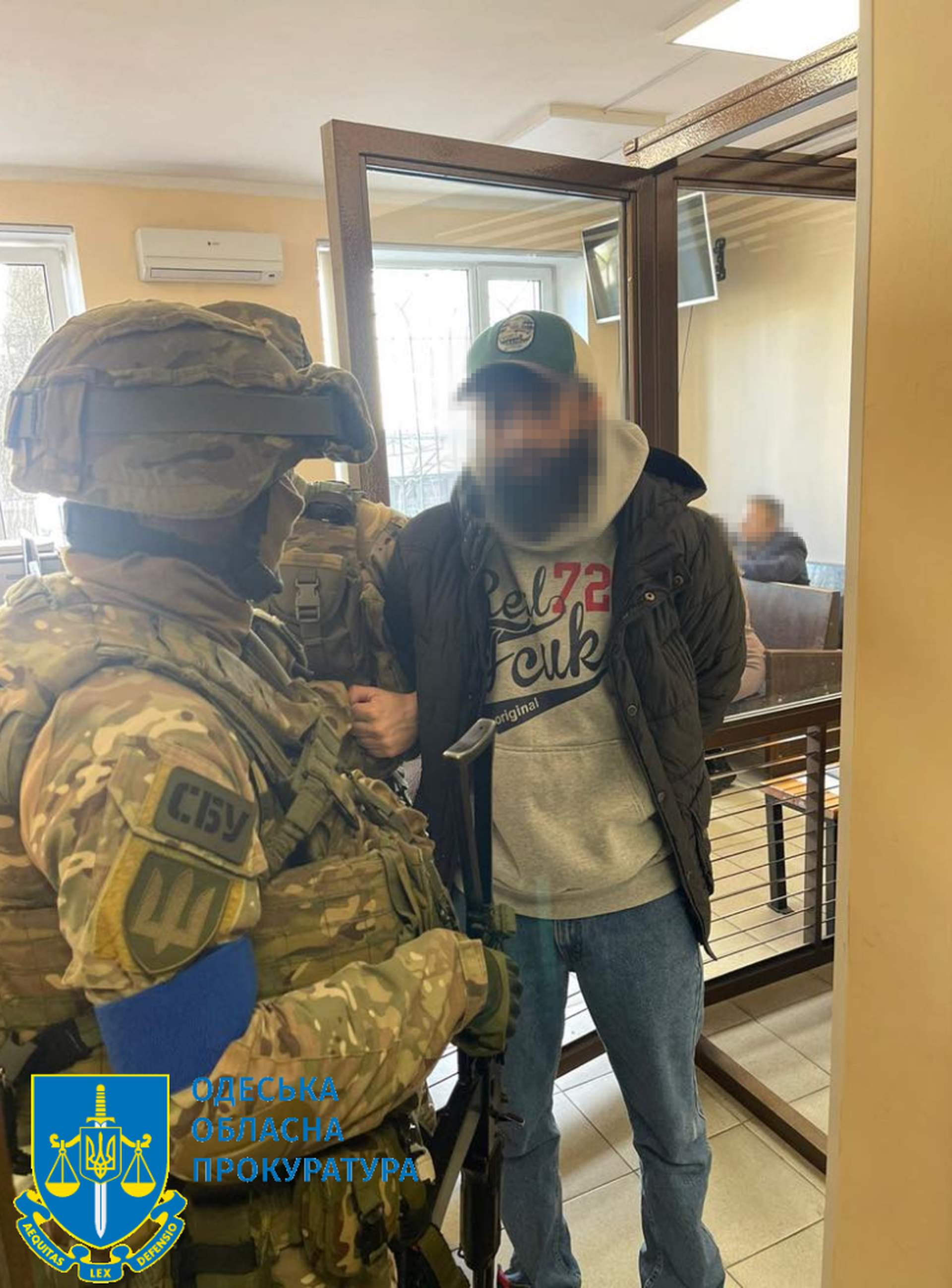 В Одесі затримали іноземців, які готували ракетний удар по штабу ЗСУ