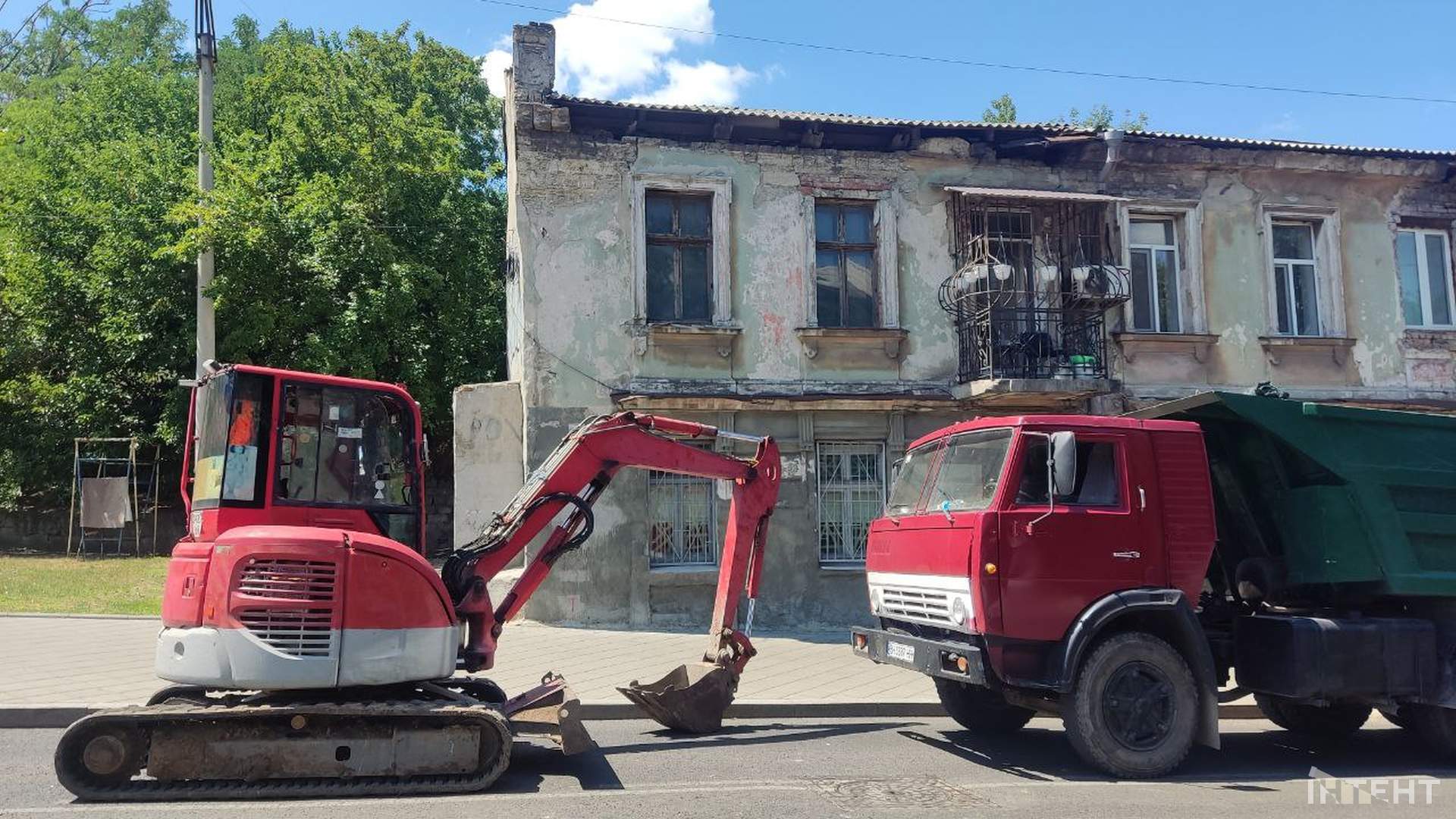 В Одесі ремонтують водопровід на узвозі Маринеска
