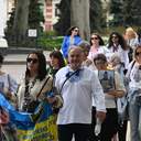 Лампадки, стрічки та хода пам’яті: в Одесі відбулася акція до Дня вишиванки