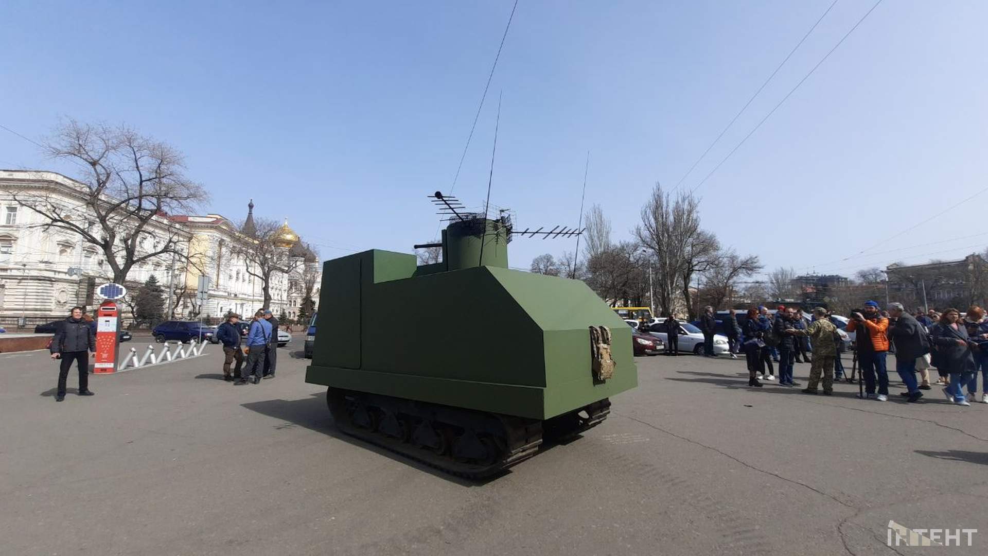День гумору в Одесі: концерт, флешмоб "Чемодан-вокзал-росія" та арт-виставка