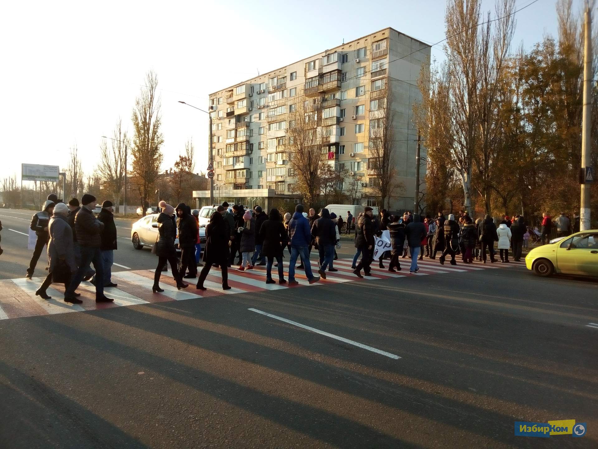 Как одесситы дорогу перекрывали