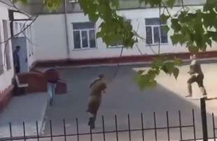 В Чорноморську працівники муніципальної варти поранили людину з рушниці