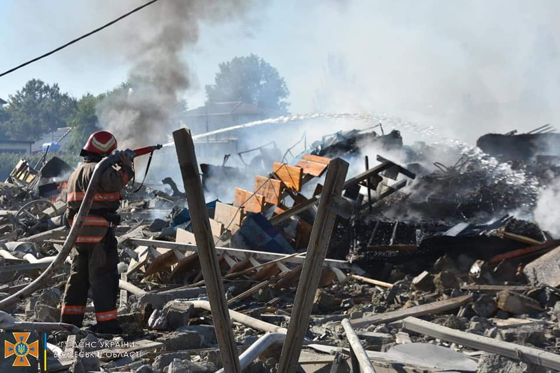 Російські військові обстріляли Одещину, знищивши приватні будинки та бази відпочинку (оновлено)