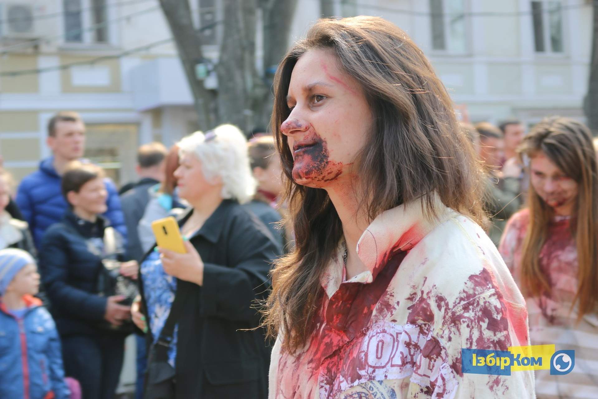 Парад Юморины 2019: зомби, клоуны и Чарли Чаплины