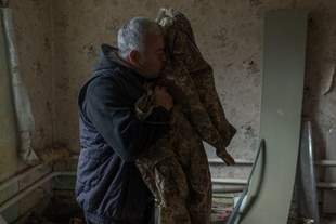 "Они не сломали меня. Я бы не ужился с собой, если бы тогда заговорил", - Александр, переживший пытки