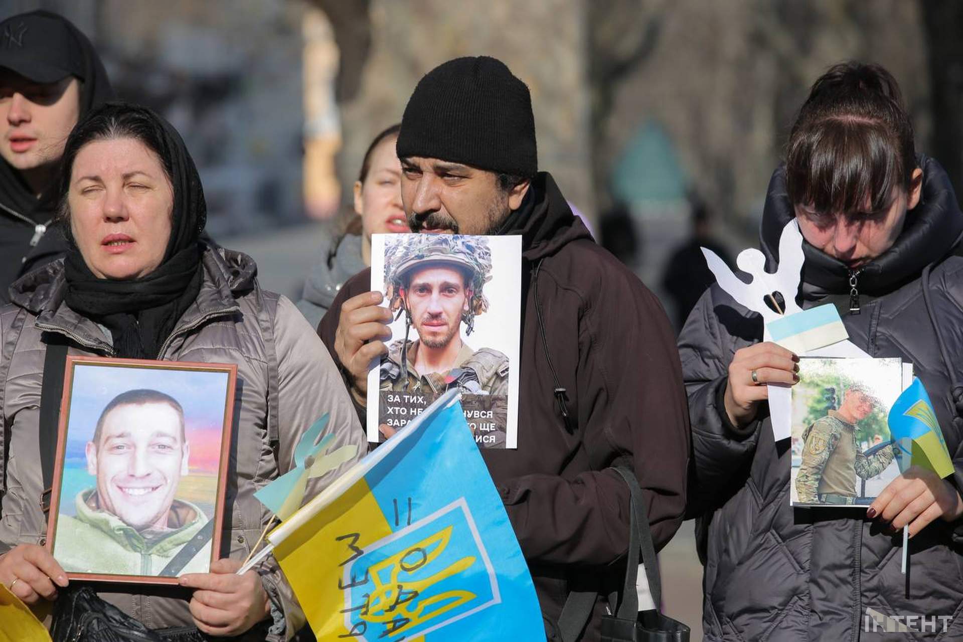 У другу річницю вторгнення одесити вийшли на 26 щосуботню акцію перед мерією