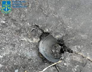 Шість людей постраждало під час обстрілу гуманітарного центру на Херсонщині