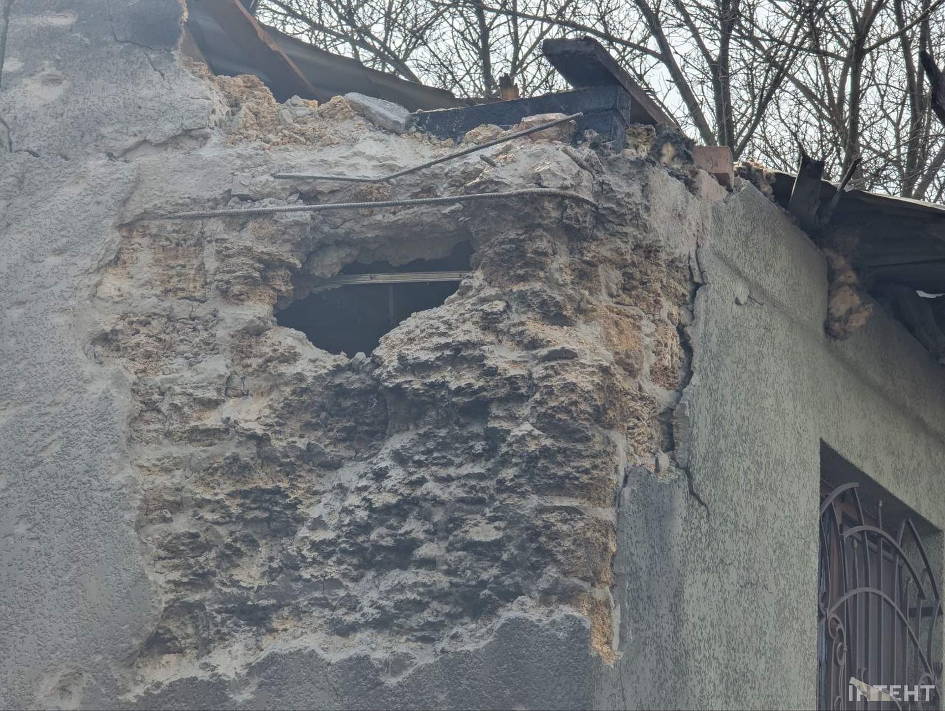 В Одесі зранку росіяни поцілили в будинок