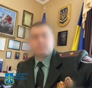 Зі Снігурівської колонії незаконно вивезли майже 100 вʼязнів: відомо, хто дав наказ