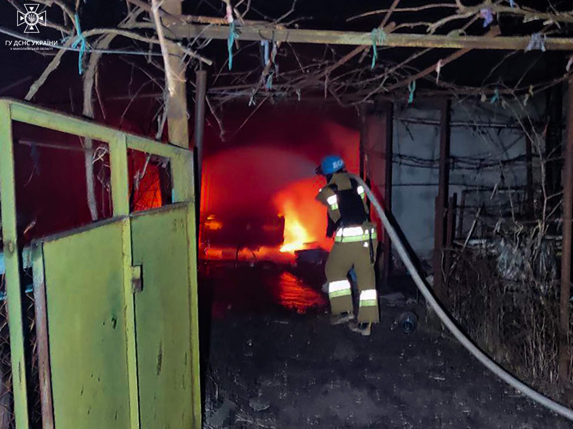 Частина Миколаївській області залишилась без світла через обстріли рф