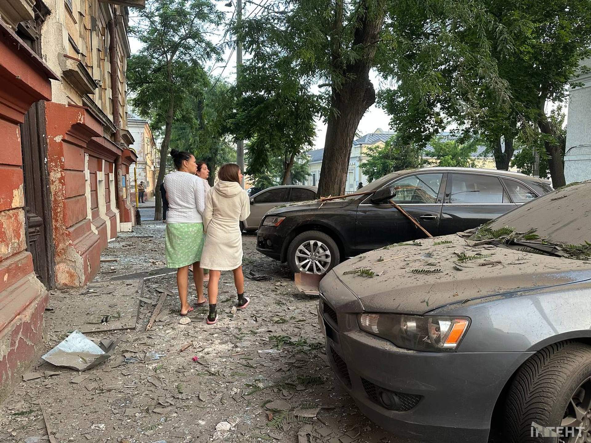 В Одесі дронами влучили в інклюзивний центр та дитсадок, 17 людей отримали поранення