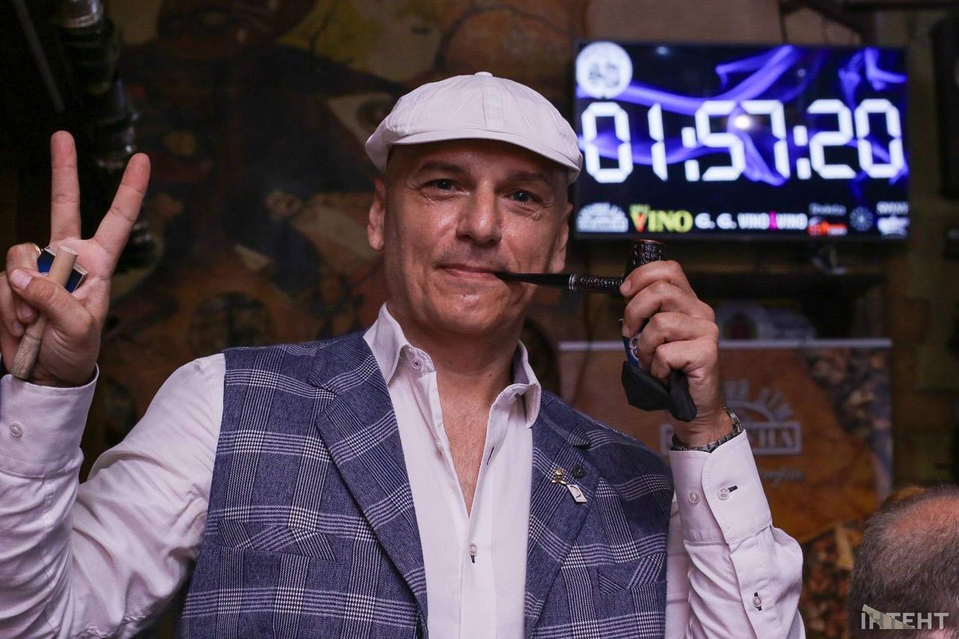 В Одесі курці люльки зібрали 20 тисяч на ППО