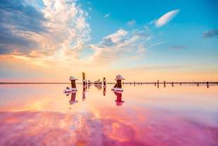 Найбільше озеро окупованого Криму майже повністю висохло