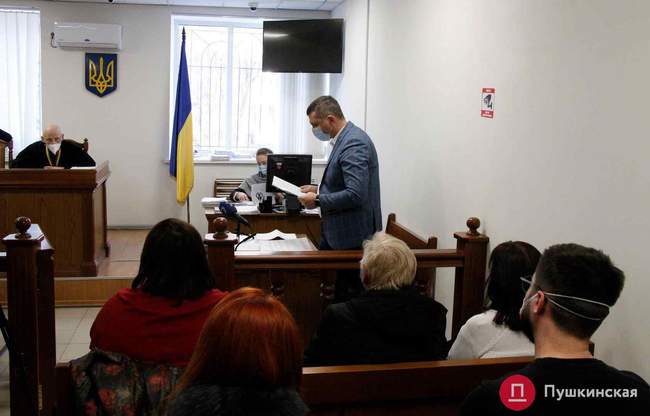 Адвокати не змогли відвести суддю у справі про пожежу на Троїцькій