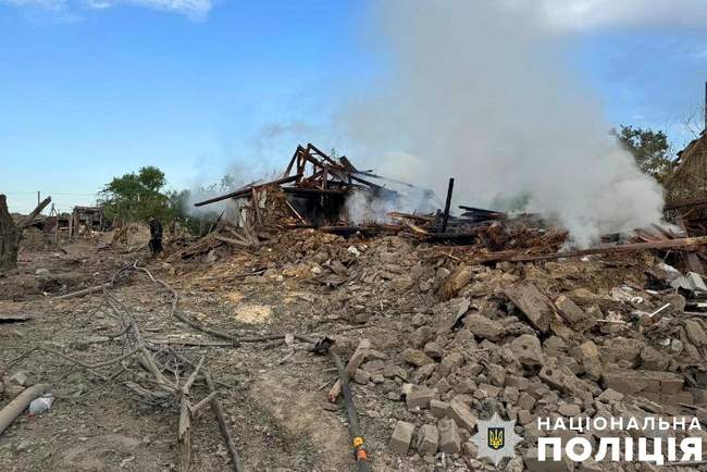 Наслідки обстрілу. Фото: поліція Херсонської області