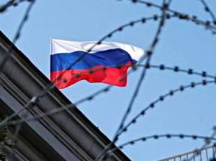 У Євросоюзі продовжили персональні санкції проти рф до 15 вересня