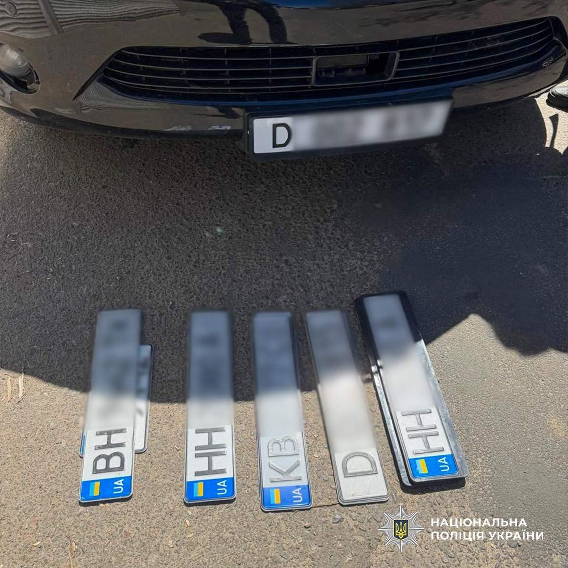 Викрадачі людини в Одесі видавали себе за дипломатів та військових