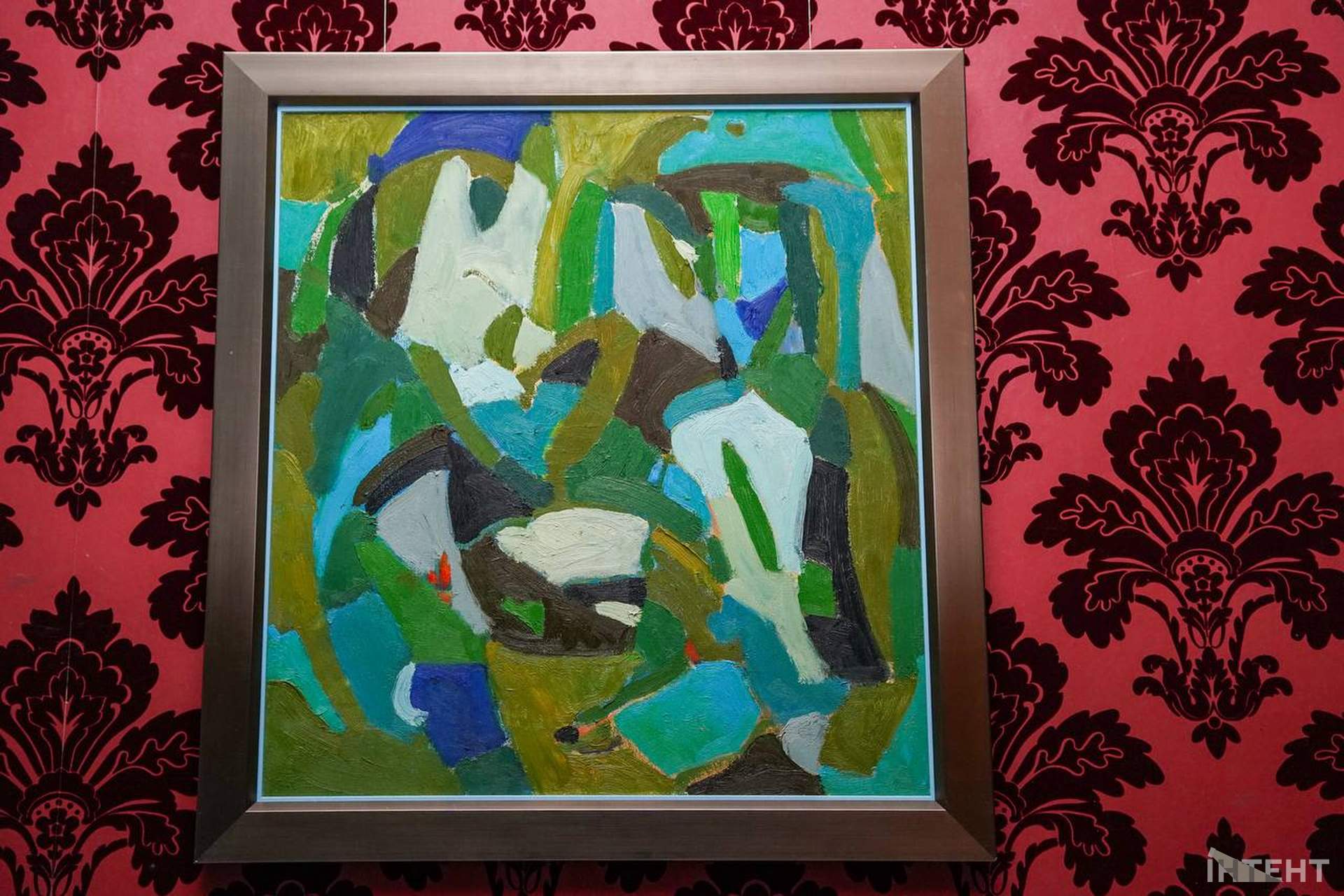 Виставка у день народження одеського художника відкрилася в темряві