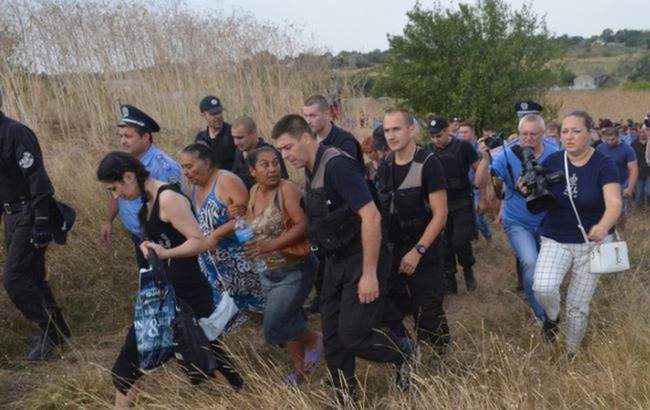 Суддя у справі про незаконне виселення ромів з Лощинівки взяла самовідвід