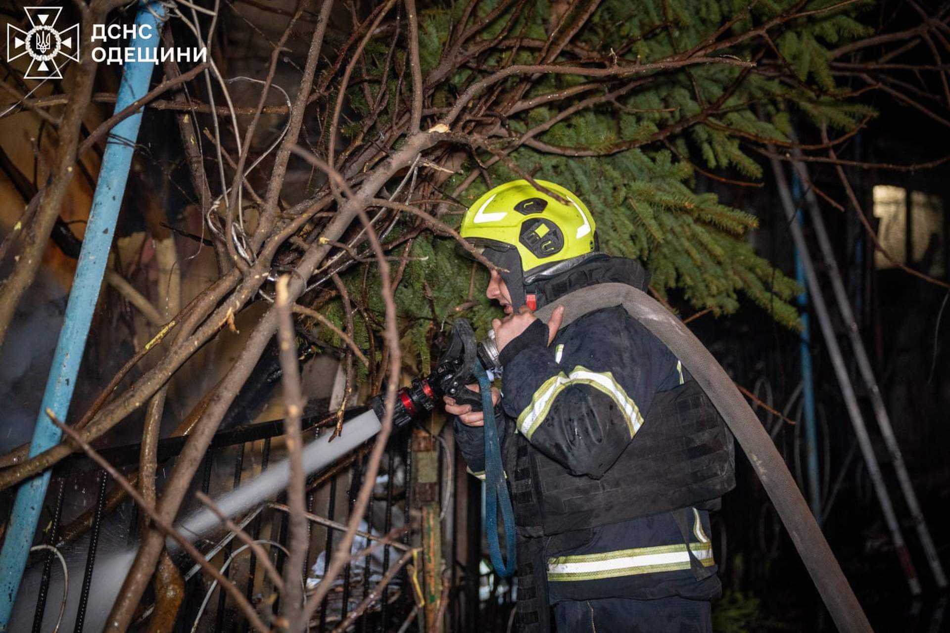 Внаслідок атаки Одеси вночі загинула людина, ще 12 постраждали