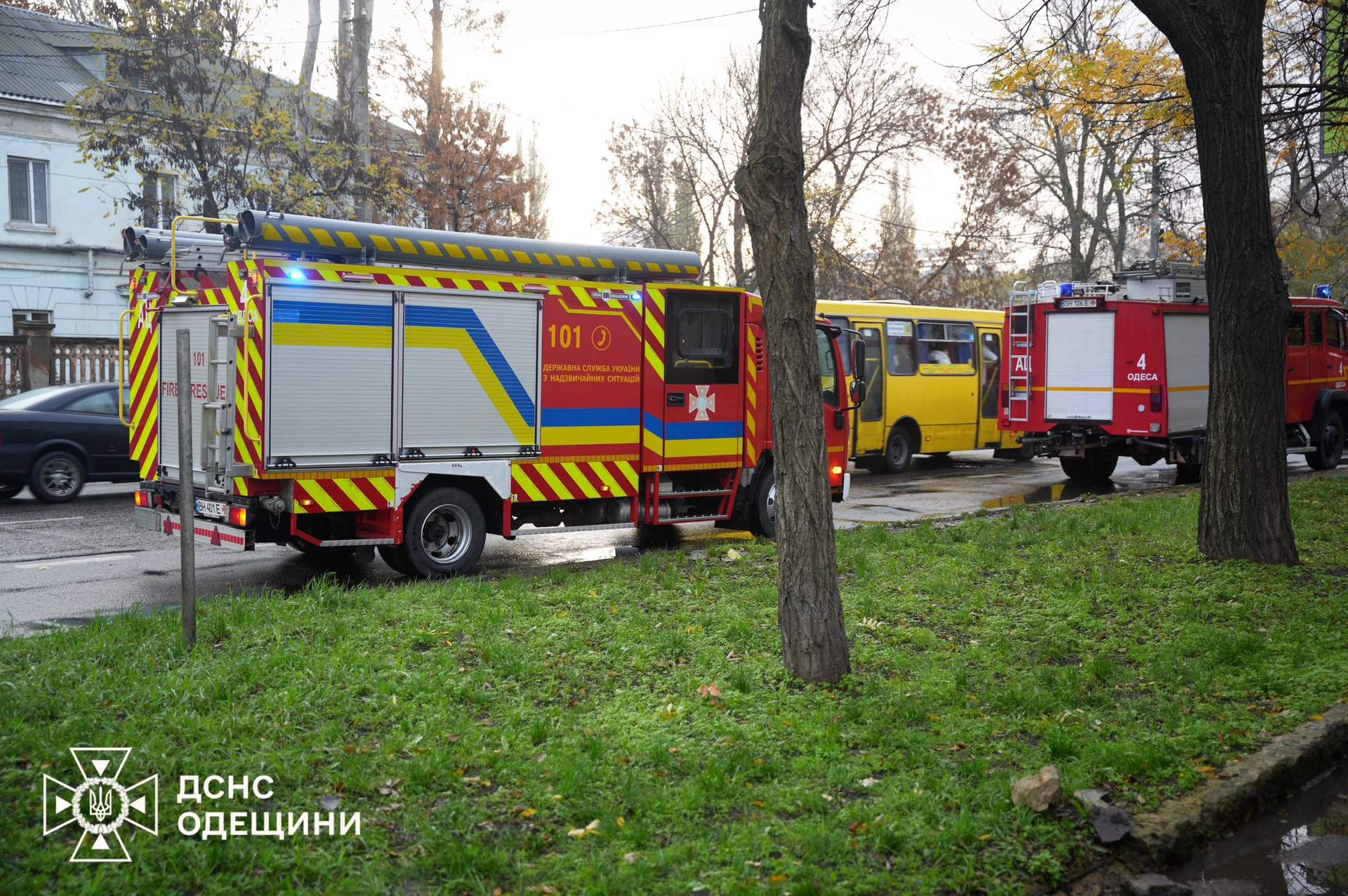 Дрон підпалив чотириповерховий будинок в Одесі