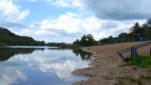 На пляже Николаевской области зафиксировали нарушение санитарных норм