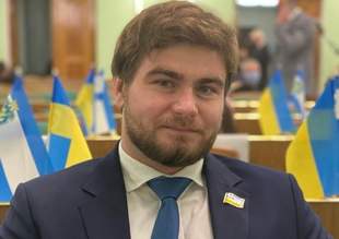 Депутат Херсонської обласної ради торік заробив пів мільйона в одеському ЖКС