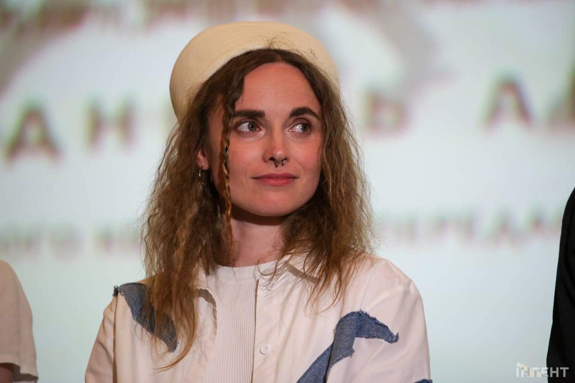 Одеситам показали прем'єру фільму "Довбуш"