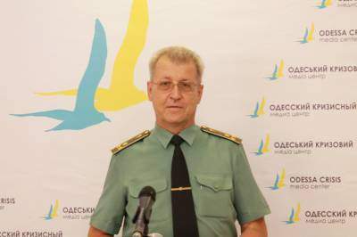 Одесские волонтеры просят министра обороны уволить начмеда военного госпиталя