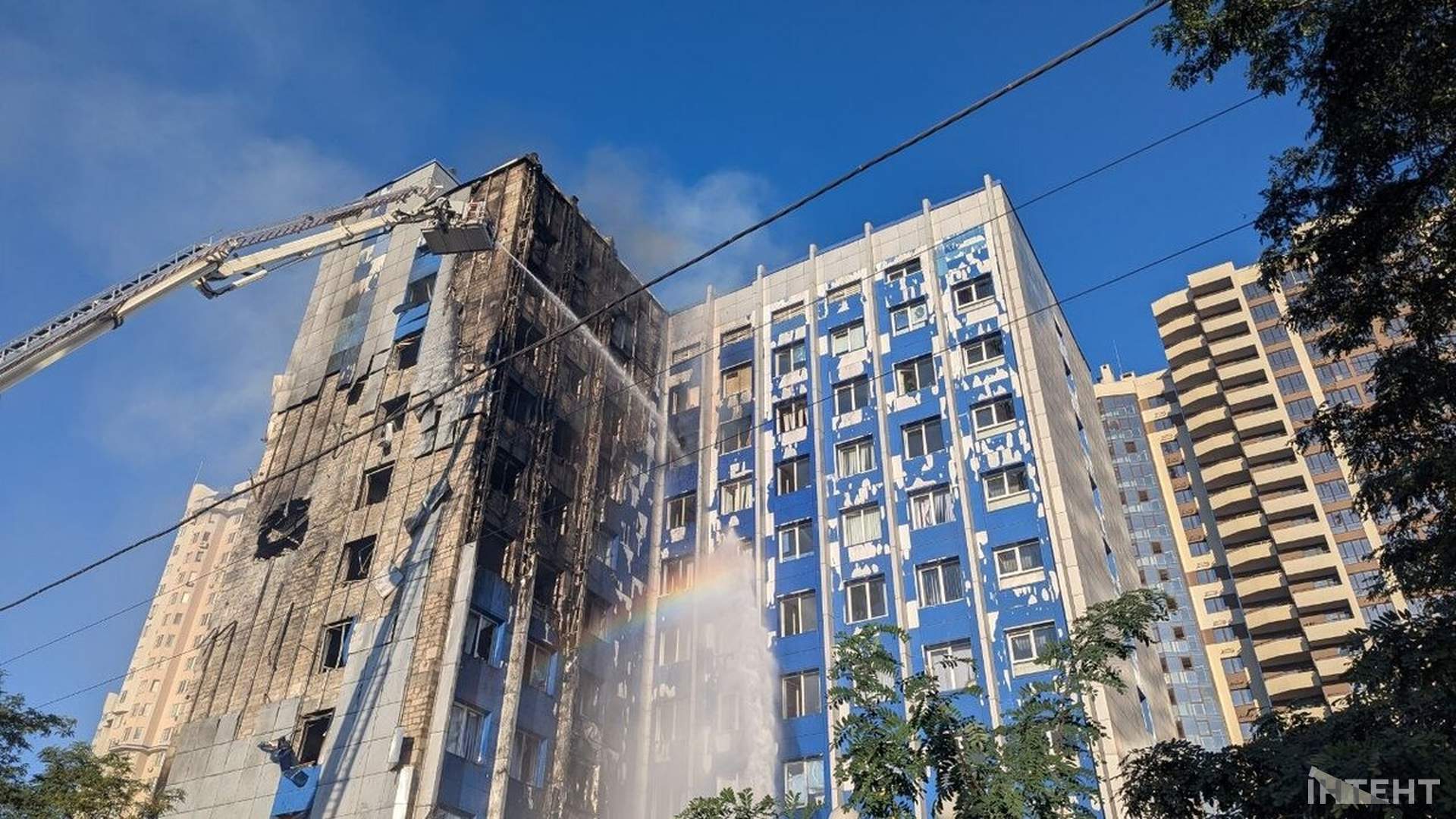 Росіяни влучили в адмінбудівлю в центрі Одеси