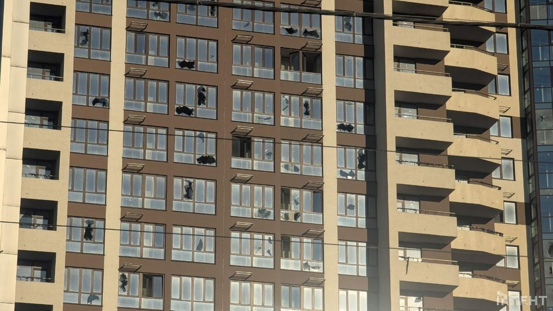 Росіяни влучили в адмінбудівлю в центрі Одеси