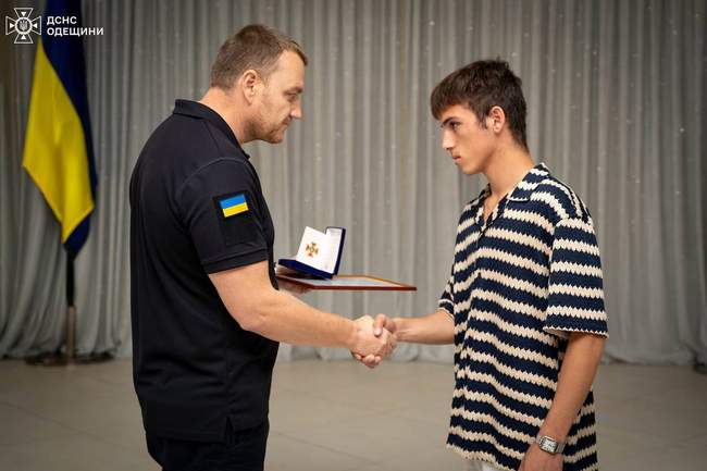 Награждение. ФОТО: ГСЧС