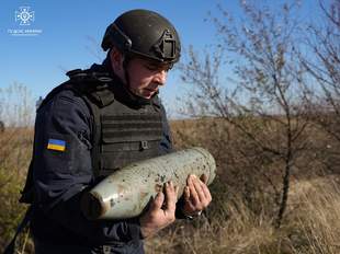 На Миколаївщині піротехніки знешкодили снаряди, знайдені у зрошувальному каналі