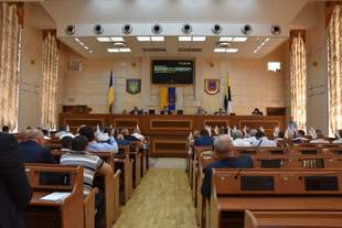 Бійка та мандат народного депутата: як змінювався керівний склад Одеської облради VII скликання