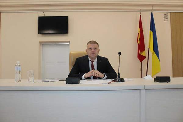 Мер Білгорода-Дністровського оприлюднив розмір своєї заробітної плати