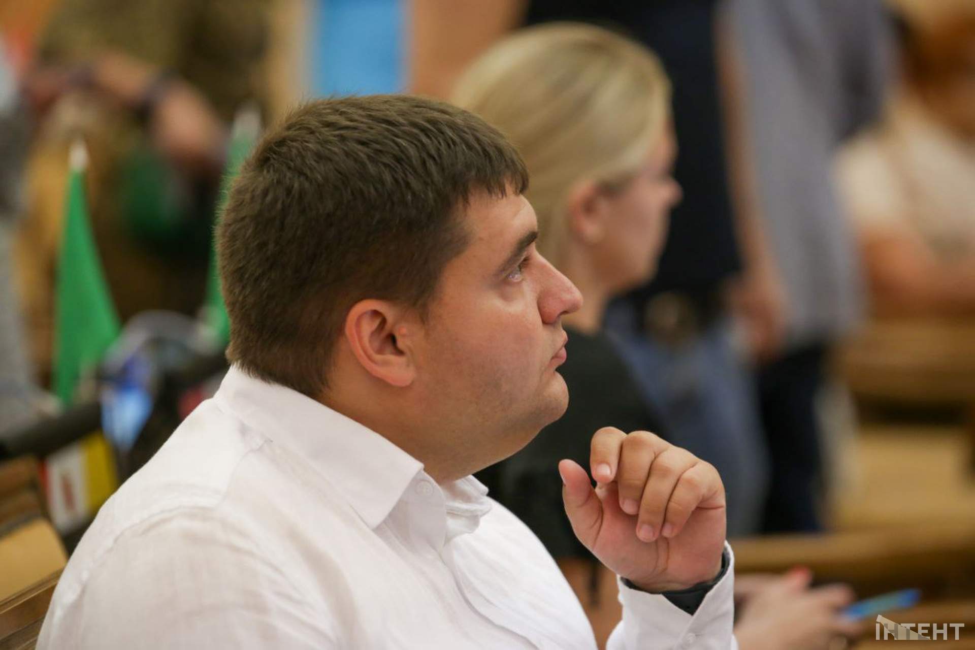 Обличчя та емоції: сесія Одеської міської ради в об'єктиві Інтента