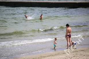 Число открытых пляжей в Одесской области достигло 27