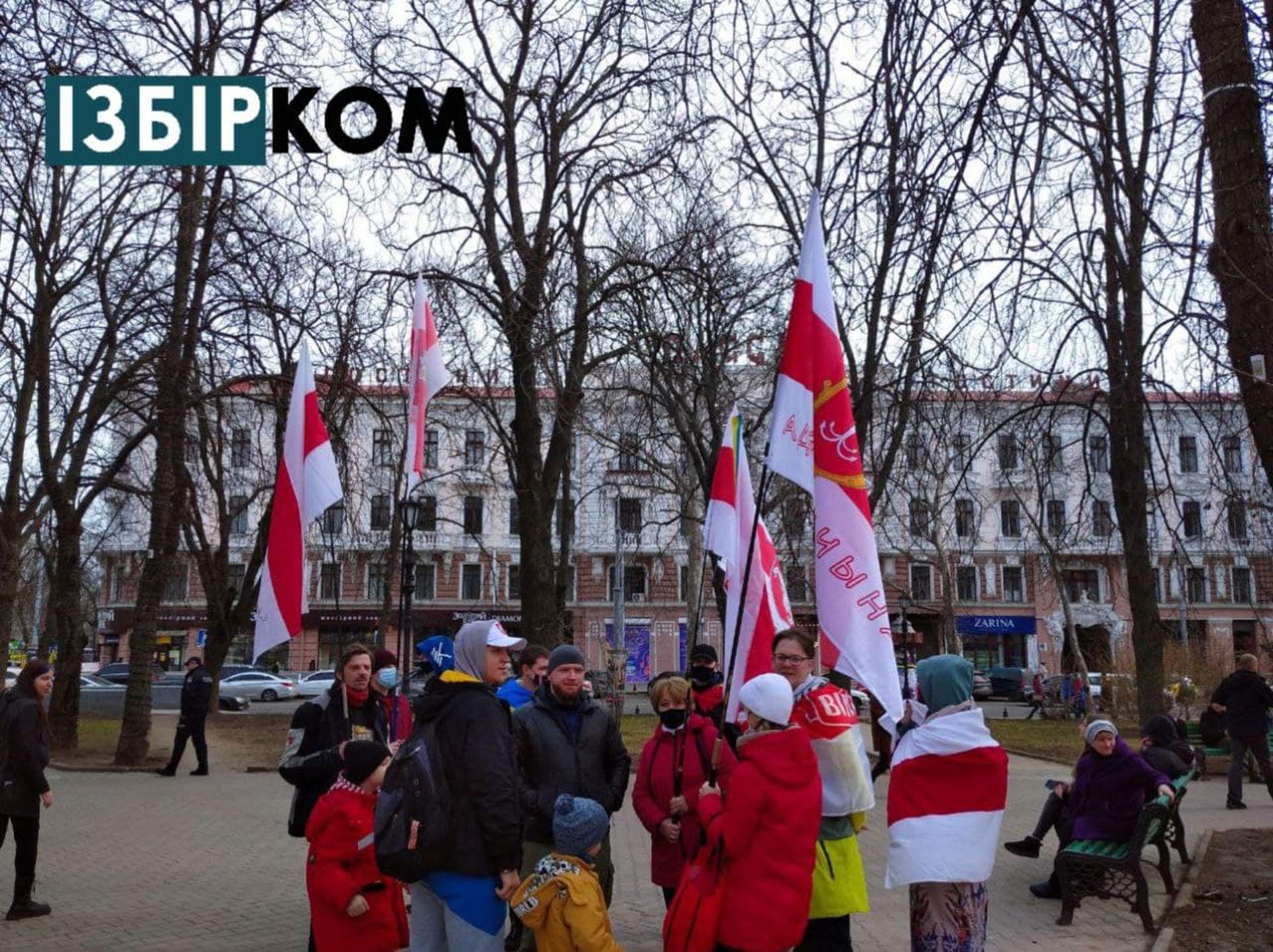 Світлини ІзбірКому з Маршу Єдності та мітингу в центрі Одеси