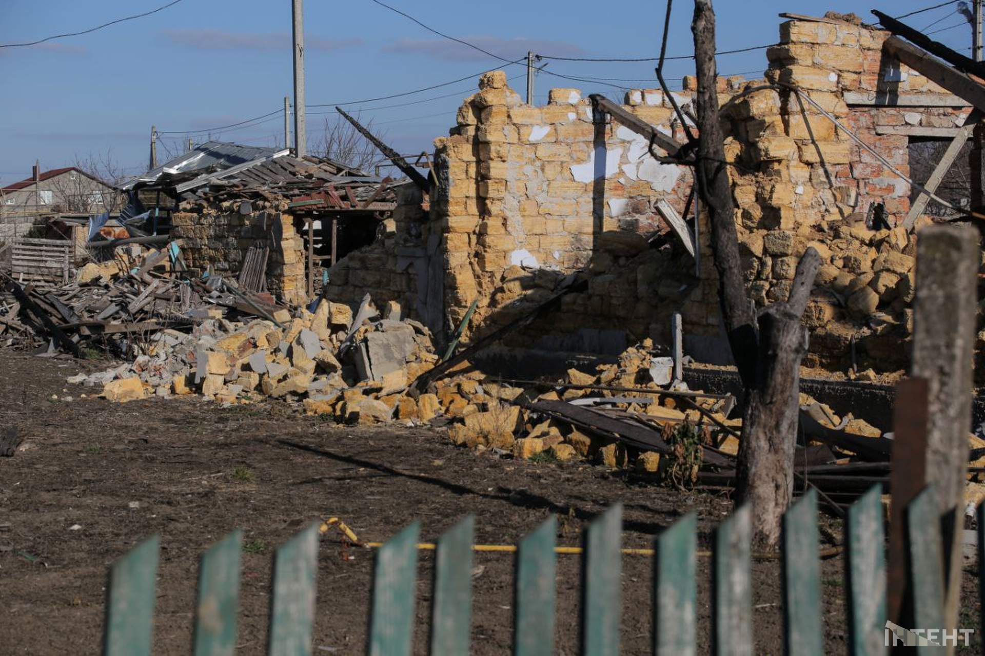У постраждалому від обстрілу селищі на Одещині відкрили простір для дітей