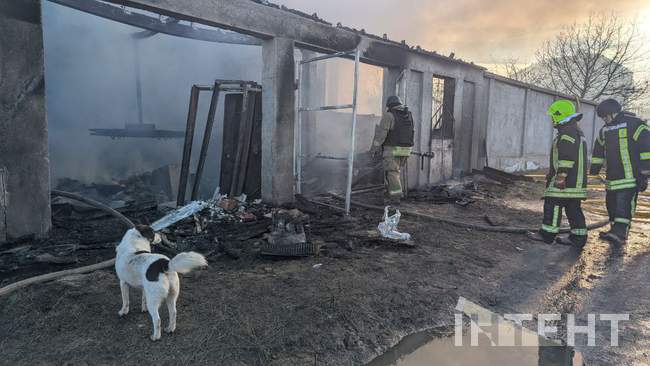 Наслідки обстрілів. ФОТО: Інтент