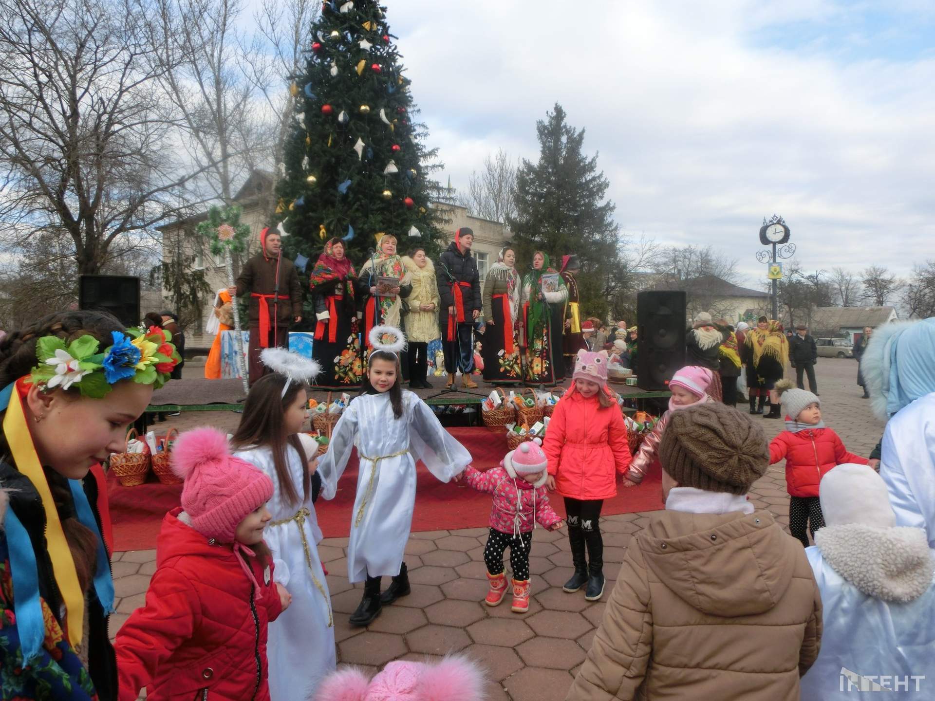 Як в Роздільній різдвяний фестиваль проводили