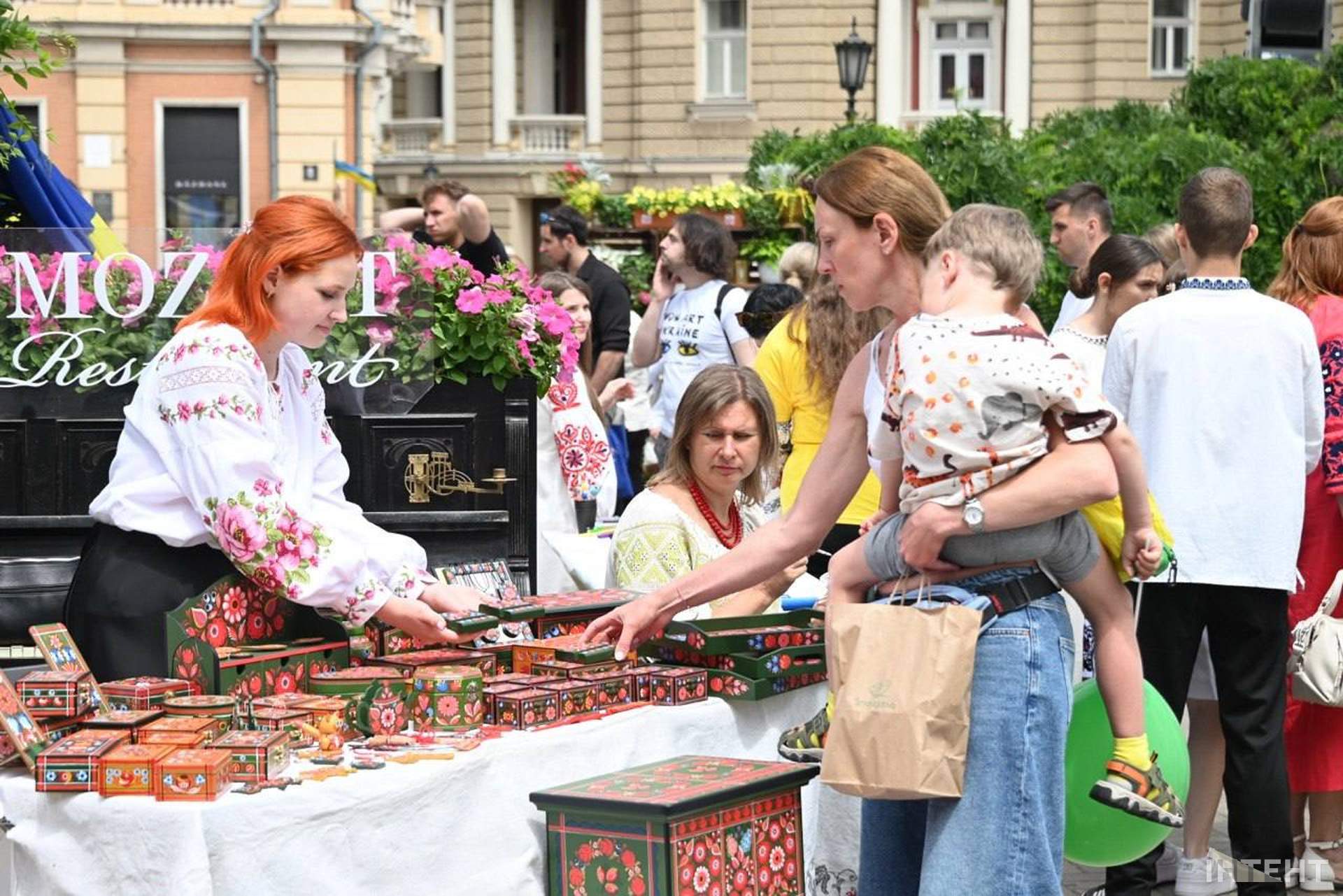 В Одесі провели етнофестиваль на підтримку парку Лесі Українки