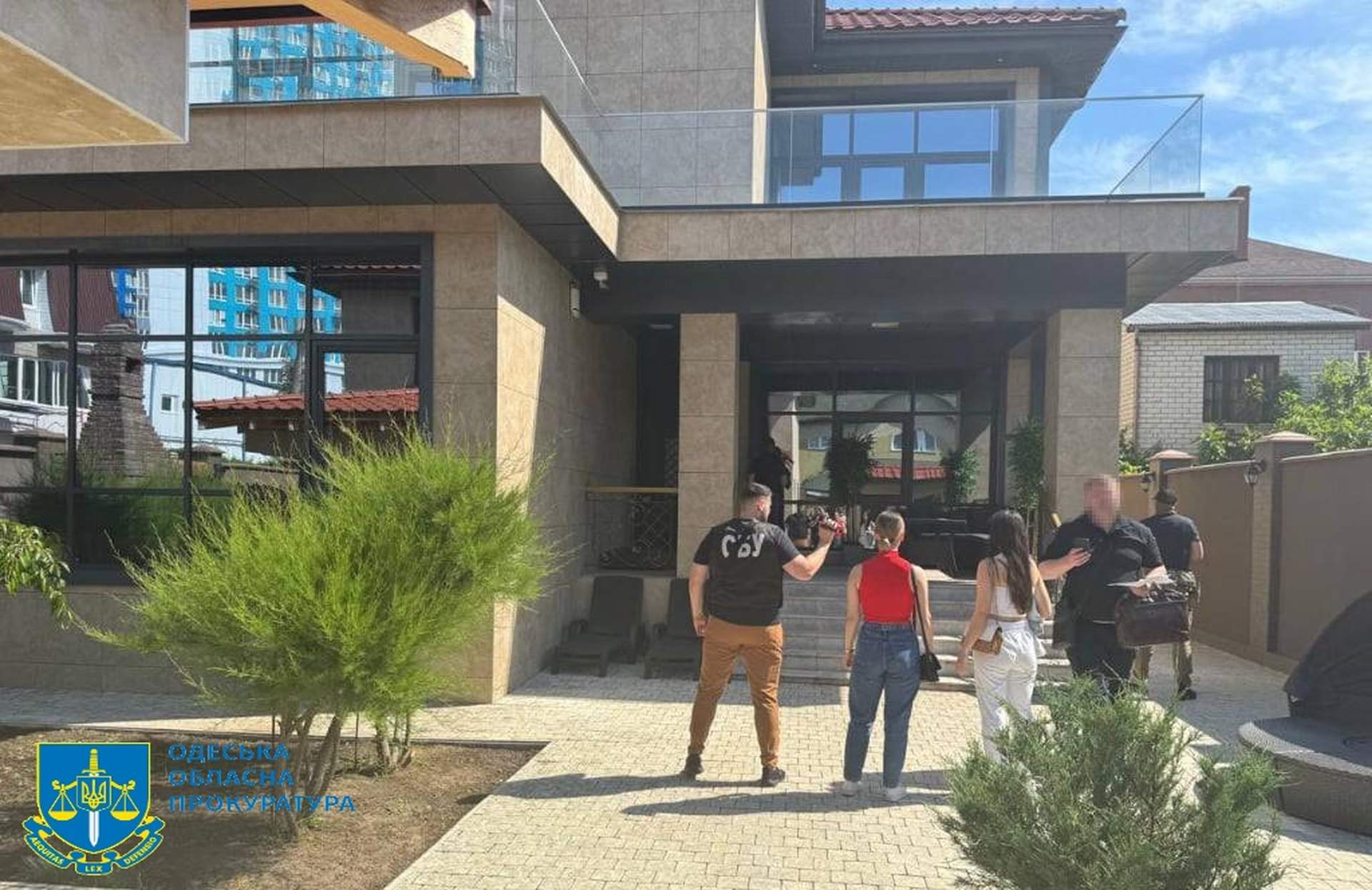 Справу про вимагання одеськими "міграційниками" 20 тисяч доларів скерували до суду
