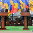 Как президент Порошенко границу открывал