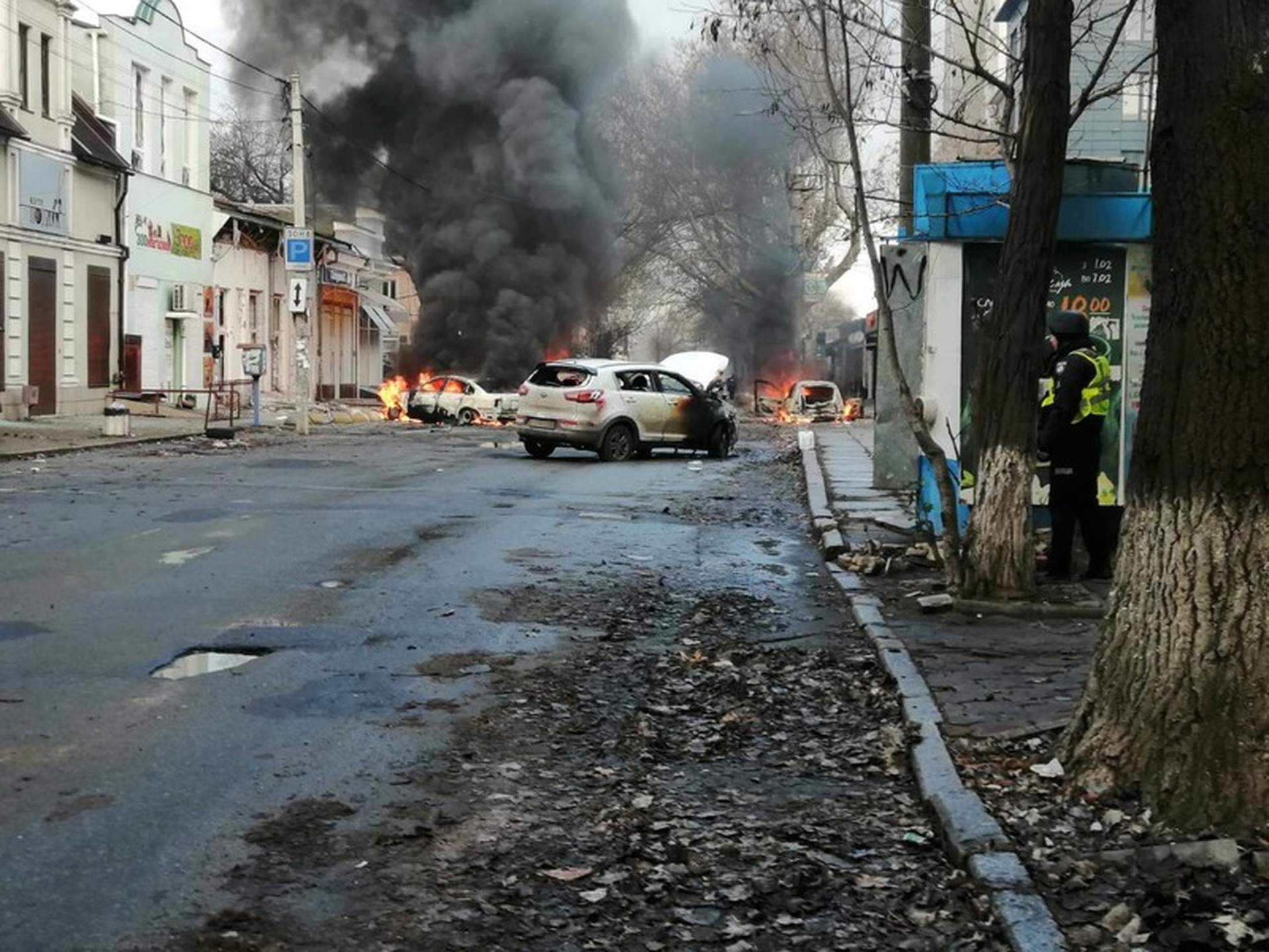 Армія рф обстріляла центр Херсона: є загиблі