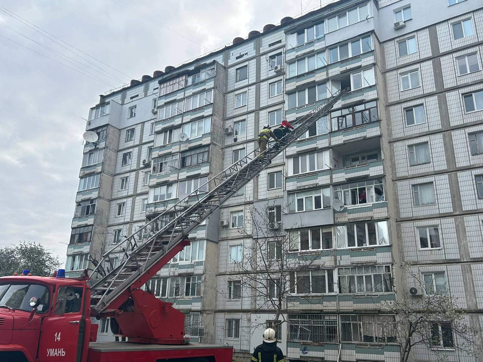 Внаслідок ракетного удару по Умані загинули троє дітей
